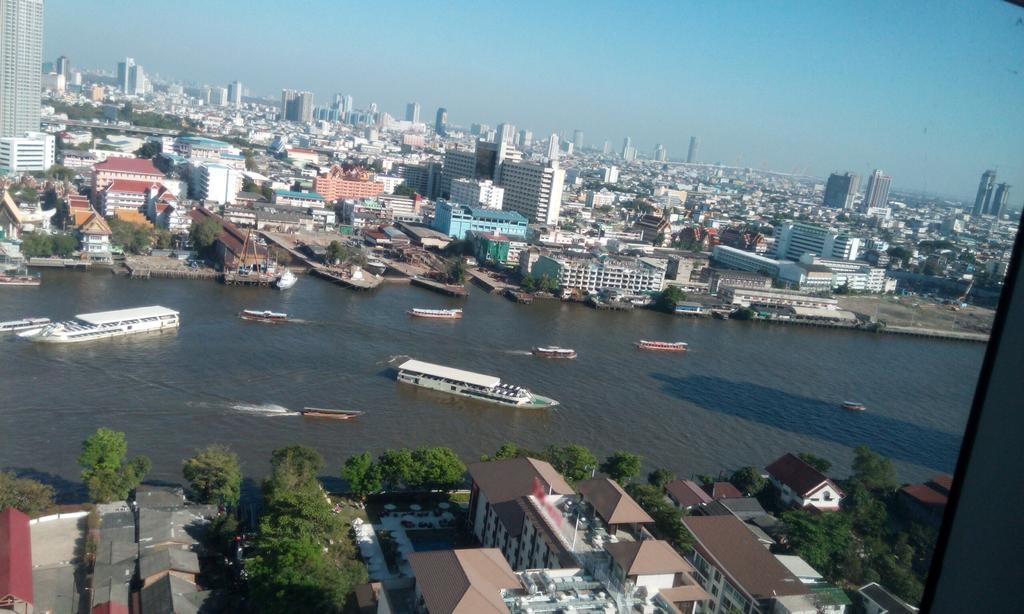 Baan Sathorn Riverfront Bangkok Chambre photo