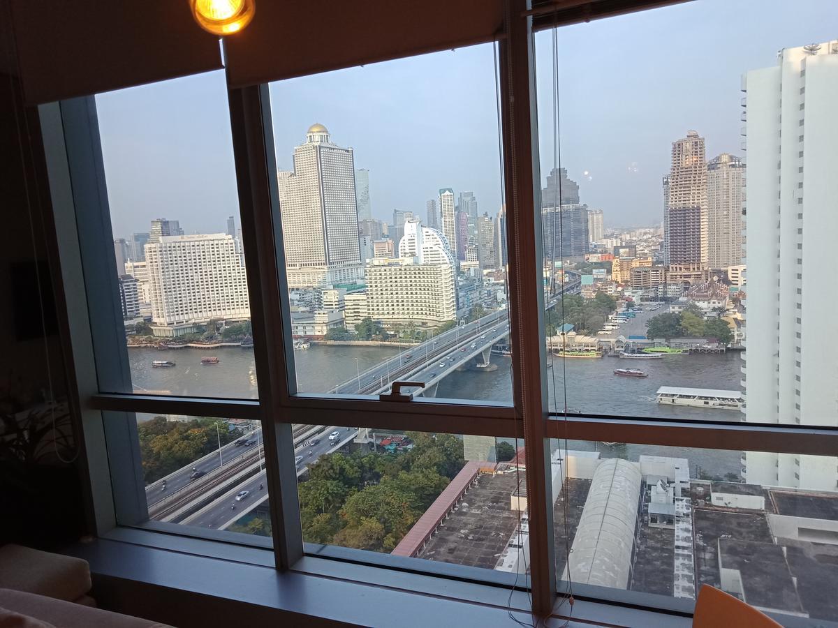 Baan Sathorn Riverfront Bangkok Extérieur photo