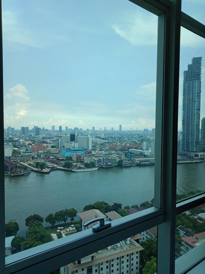 Baan Sathorn Riverfront Bangkok Extérieur photo