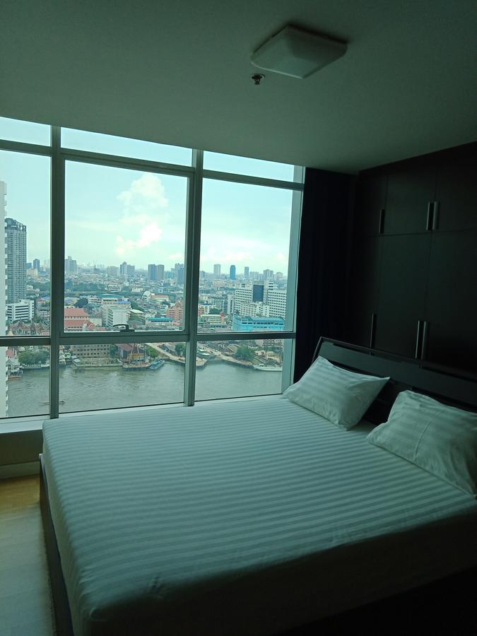 Baan Sathorn Riverfront Bangkok Extérieur photo